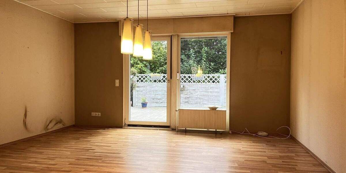 Mehrfamilienhaus, Wohnhaus Tetenhusen - 7 Zimmer, 174 m&sup2;, 219.000&euro; | Angebot:25706537