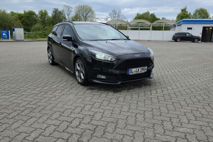 Ford Focus 199.022 km 8.250 &euro; Kappeln 24376