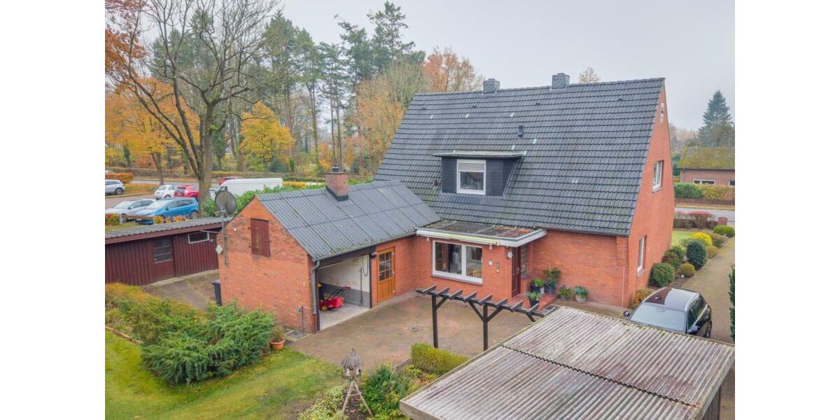 Provisionsfrei* Großzügiges familienfreundliches Zweifamilienhaus mit großem Garten in zentraler Lage in Fockbek - Einfamilienhaus Fockbek | Angebot:25403770