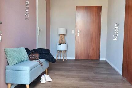 Wohnung Struxdorf - 4 Zimmer, 95 m&sup2;, 850&euro; | Angebot:26041403