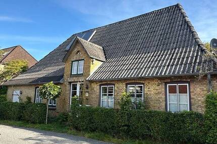 Haus Schwabstedt - 5 Zimmer, 160 m&sup2;, 195.000&euro; | Angebot:25780896