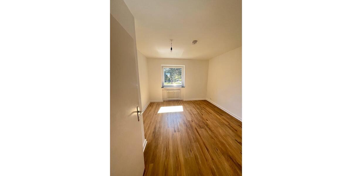 Etagenwohnung Kappeln - 3 Zimmer, 68 m&sup2;, 549&euro; | Angebot:26428675