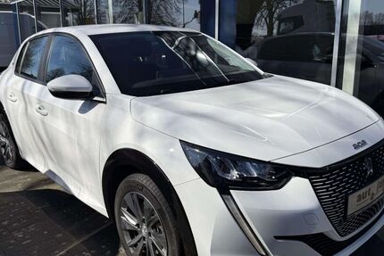 Peugeot 208 51.497 km 14.989 &euro; Eckernförde 24340