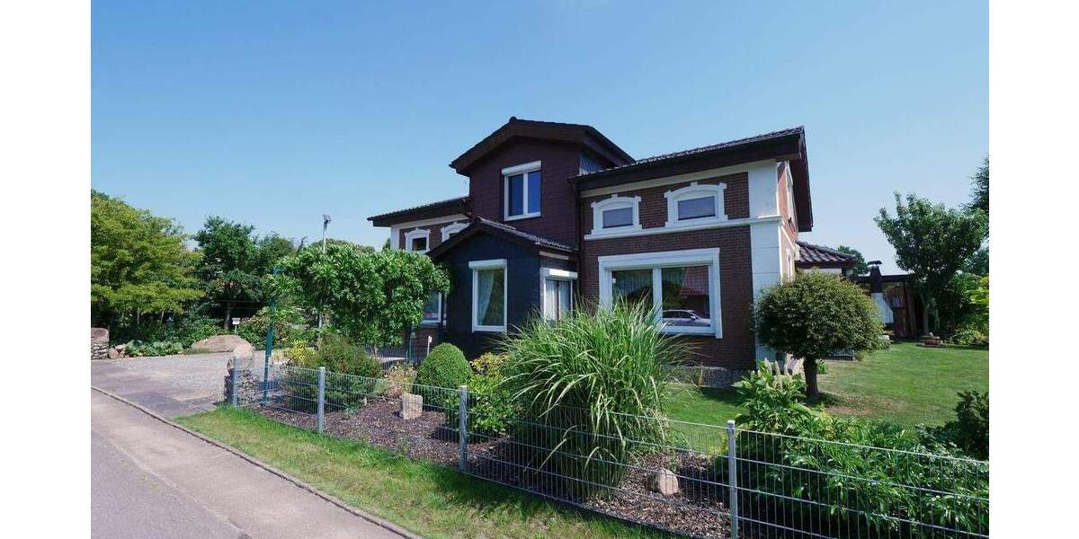 Einfamilienhaus Rieseby - 6 Zimmer, 217 m&sup2;, 293.500&euro; | Angebot:25704263