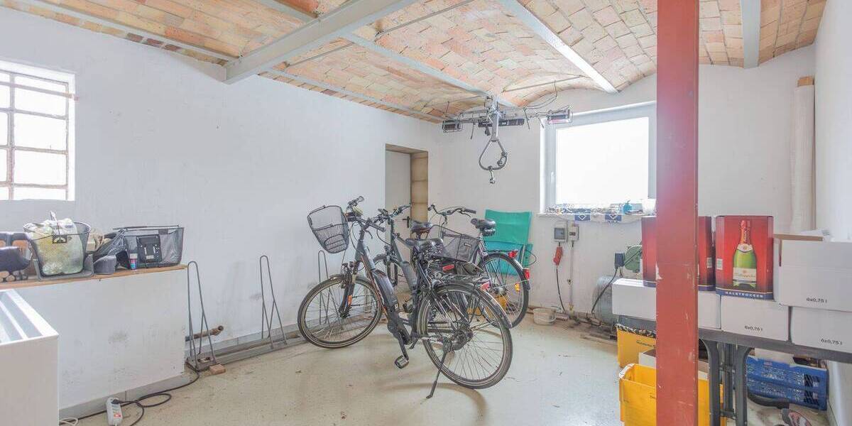 Mehrfamilienhaus, Wohnhaus Fockbek - 6 Zimmer, 200 m&sup2;, 1.490&euro; | Angebot:26433587