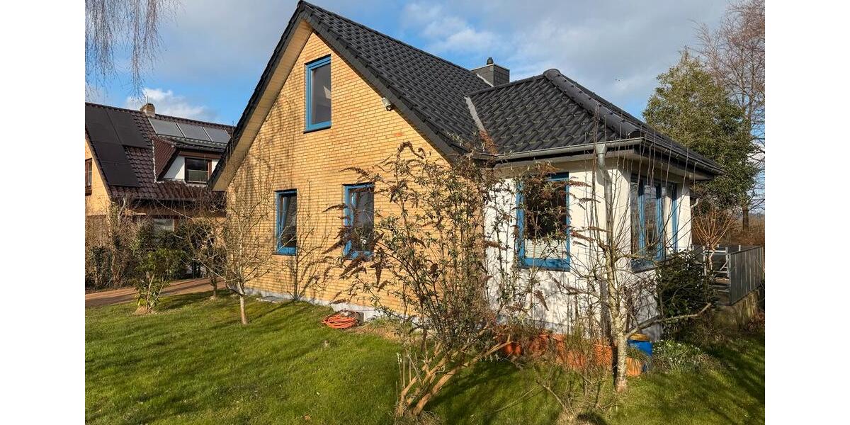Einfamilienhaus Schleswig - 4 Zimmer, 105 m&sup2;, 329.000&euro; | Angebot:25611888