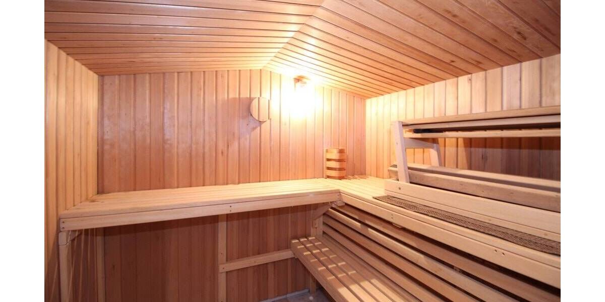 Einfamilienhaus Schleswig - 5 Zimmer, 140 m&sup2;, 275.000&euro; | Angebot:25671434