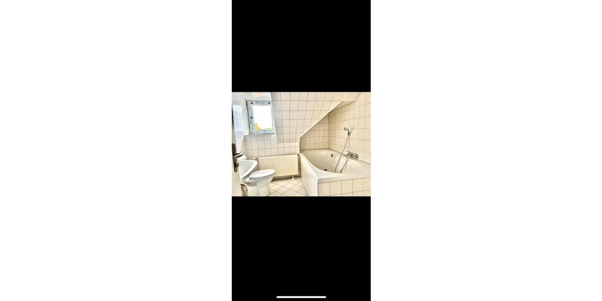 Etagenwohnung Nübbel - 4 Zimmer, 125 m&sup2;, 1.550&euro; | Angebot:25017288