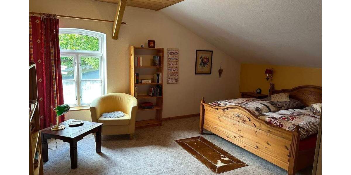Einfamilienhaus Bergenhusen - 1 Zimmer, 300 m&sup2;, 355.000&euro; | Angebot:25708130