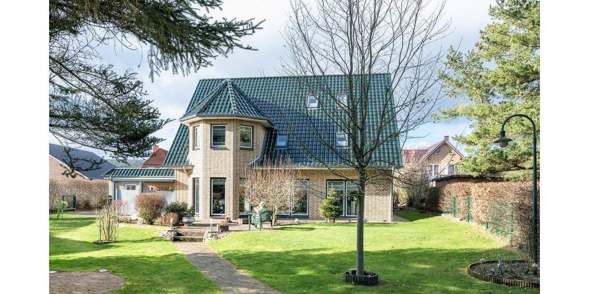Einfamilienhaus Fockbek - 6 Zimmer, 232 m&sup2;, 749.000&euro; | Angebot:25796830