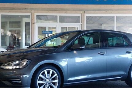 VW Golf 121.367 km 14.990 &euro; Steinbergkirche 24972