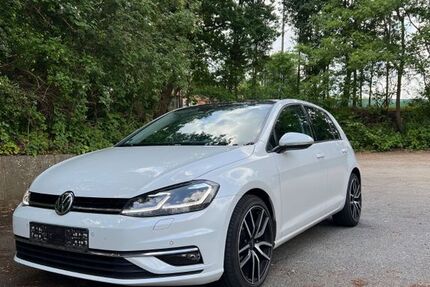 VW Golf 193.073 km 9.000 &euro; Büdelsdorf 24782