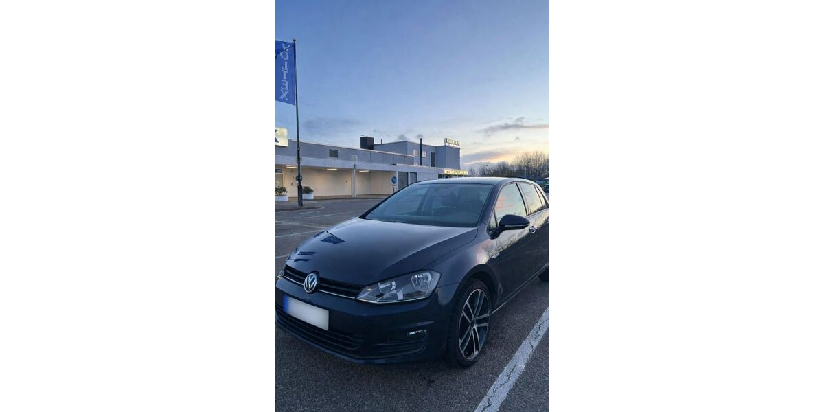 VW Golf 217.000 km 8.000 &euro; Fockbek 24787