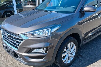 Hyundai TUCSON 67.025 km 14.980 &euro; Schleswig 24837