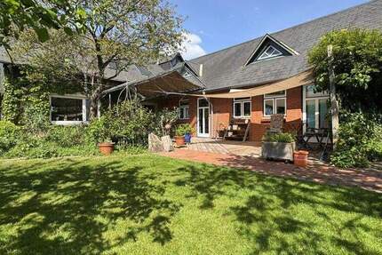 Haus Süderhackstedt - 9 Zimmer, 309 m&sup2;, 599.000&euro; | Angebot:25670249