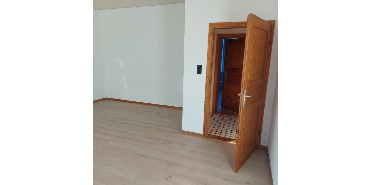 Hochparterre Steinbergkirche - 2 Zimmer, 61 m&sup2;, 520&euro; | Angebot:25926249