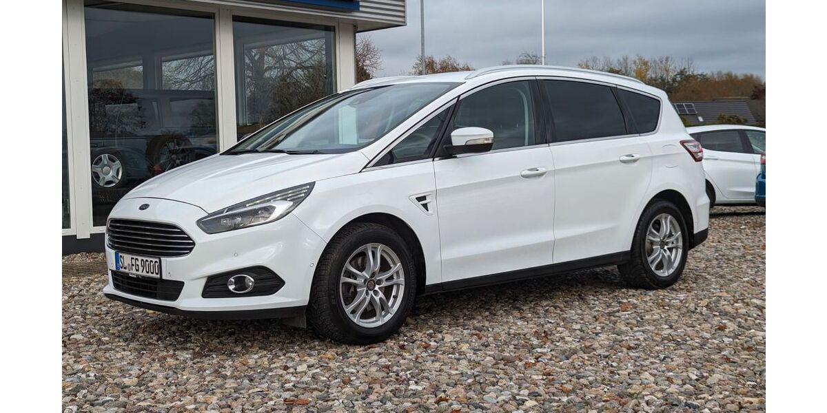 Ford S-Max 62.000 km 22.990 &euro; Tarp 24963