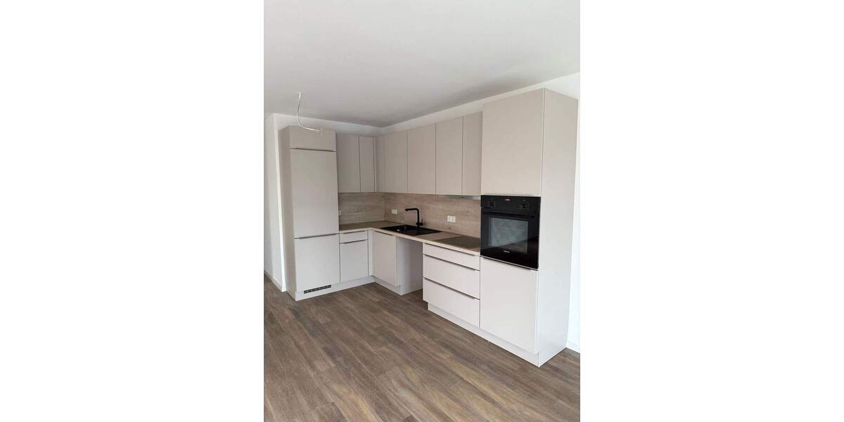 Etagenwohnung Schleswig Altstadt - 3 Zimmer, 87 m&sup2;, 1.300&euro; | Angebot:25986375