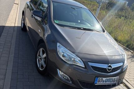 Opel Astra 167.000 km 3.950 &euro; Osterrönfeld 24783