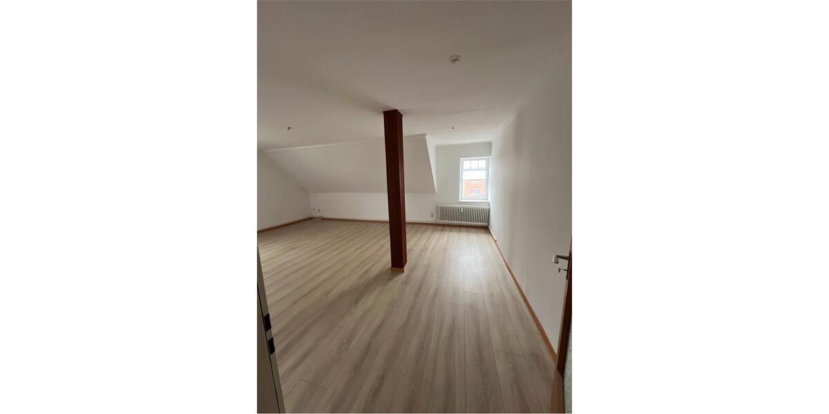 Etagenwohnung Erfde - 2 Zimmer, 90 m&sup2;, 750&euro; | Angebot:25822354