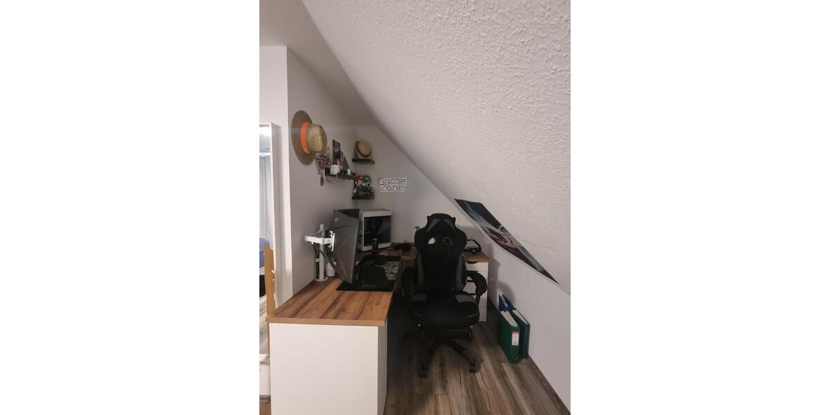 Etagenwohnung Großenwiehe - 3 Zimmer, 97 m&sup2;, 1.015&euro; | Angebot:26652141