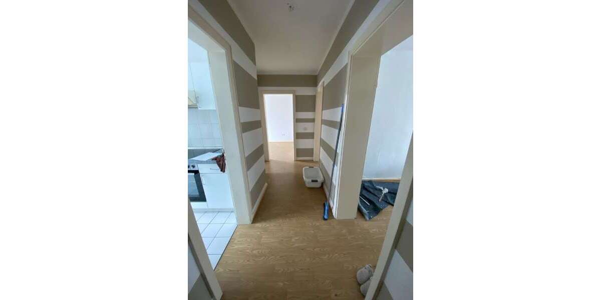 Etagenwohnung Hohn - 3 Zimmer, 70 m&sup2;, 500&euro; | Angebot:26556435