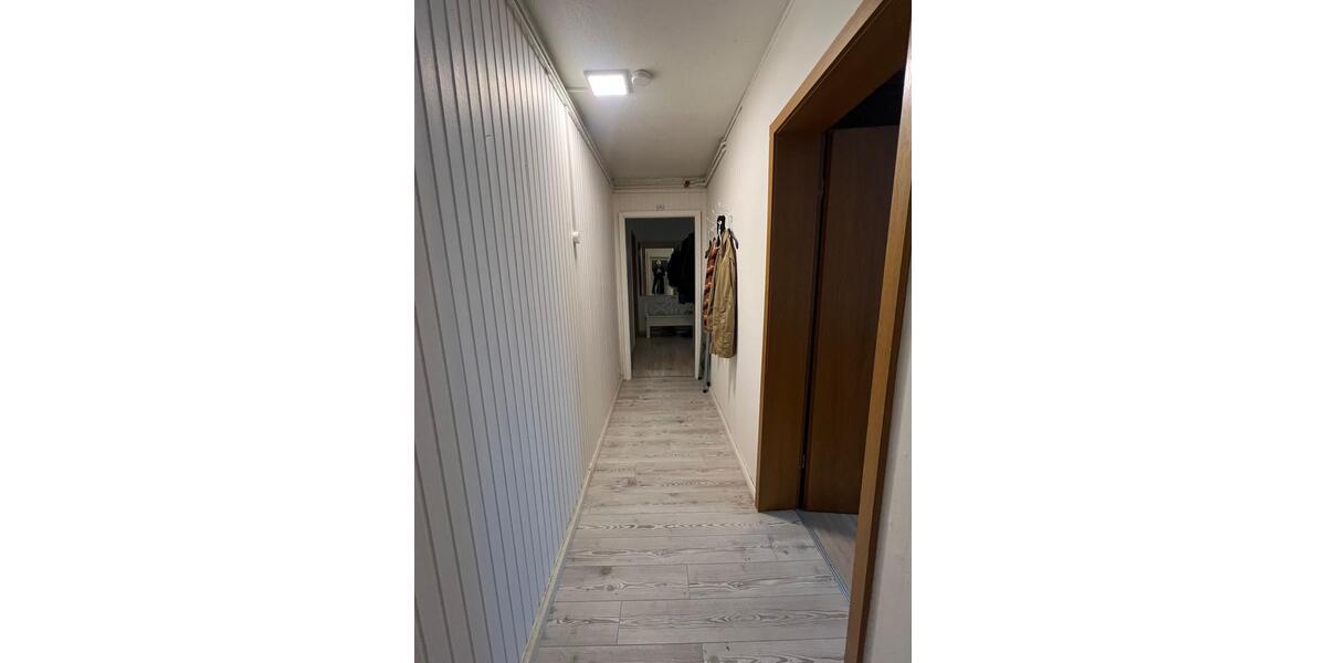 Erdgeschoßwohnung Rendsburg - 5 Zimmer, 140 m&sup2;, 1.370&euro; | Angebot:25749932