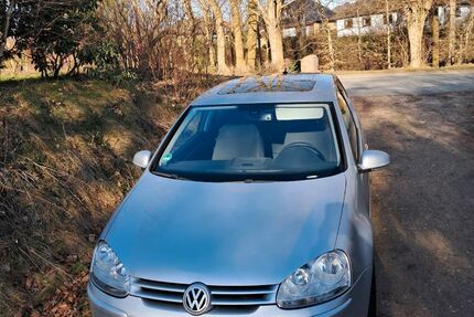 VW Golf 224.500 km 2.200 &euro; Tarp 24963