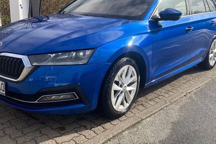 Skoda Octavia 212.000 km 13.490 &euro; Nübel 24881