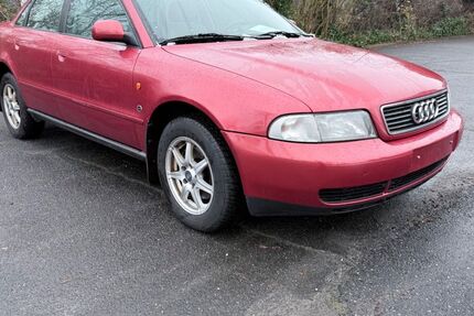 Audi A4 213.994 km 1.500 &euro; Rendsburg 24768