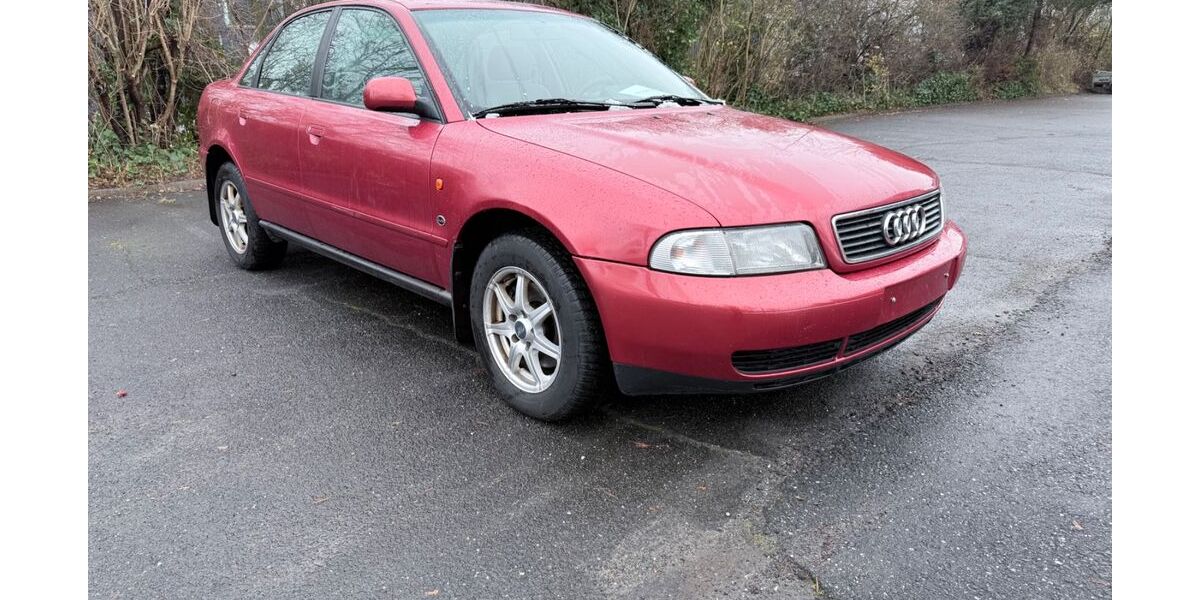 Audi A4 213.994 km 1.500 &euro; Rendsburg 24768