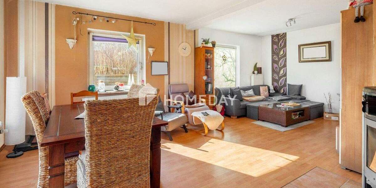Einfamilienhaus Alt Duvenstedt - 4 Zimmer, 100 m&sup2;, 139.000&euro; | Angebot:25879102