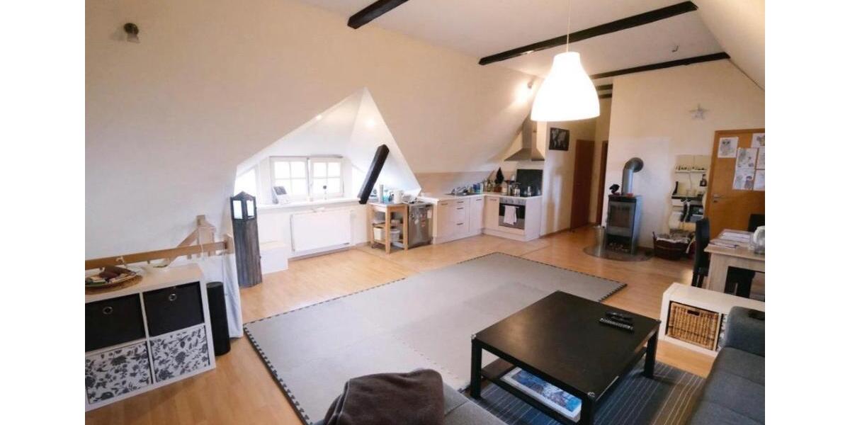 Dachgeschoßwohnung Owschlag - 2 Zimmer, 90 m&sup2;, 740&euro; | Angebot:25833696