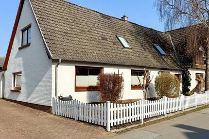 Haus Rantrum - 9 Zimmer, 242 m&sup2;, 319.000&euro; | Angebot:25984254