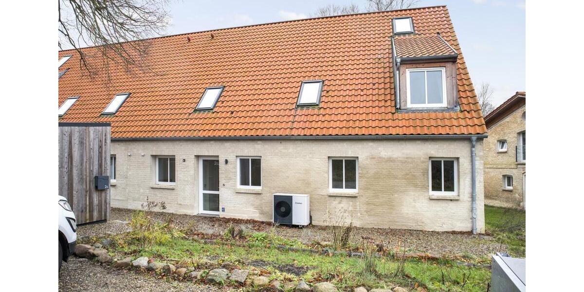 Reihenhaus Rieseby - 6 Zimmer, 200 m&sup2;, 2.240&euro; | Angebot:24392495