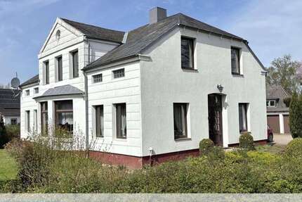 Haus Mittelangeln - 8 Zimmer, 248 m&sup2;, 325.000&euro; | Angebot:26501925