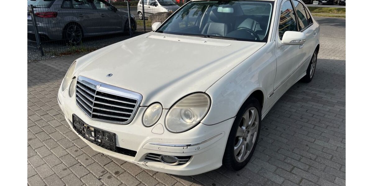 Mercedes-Benz E 320 390.000 km 1.990 &euro; Schleswig 24837