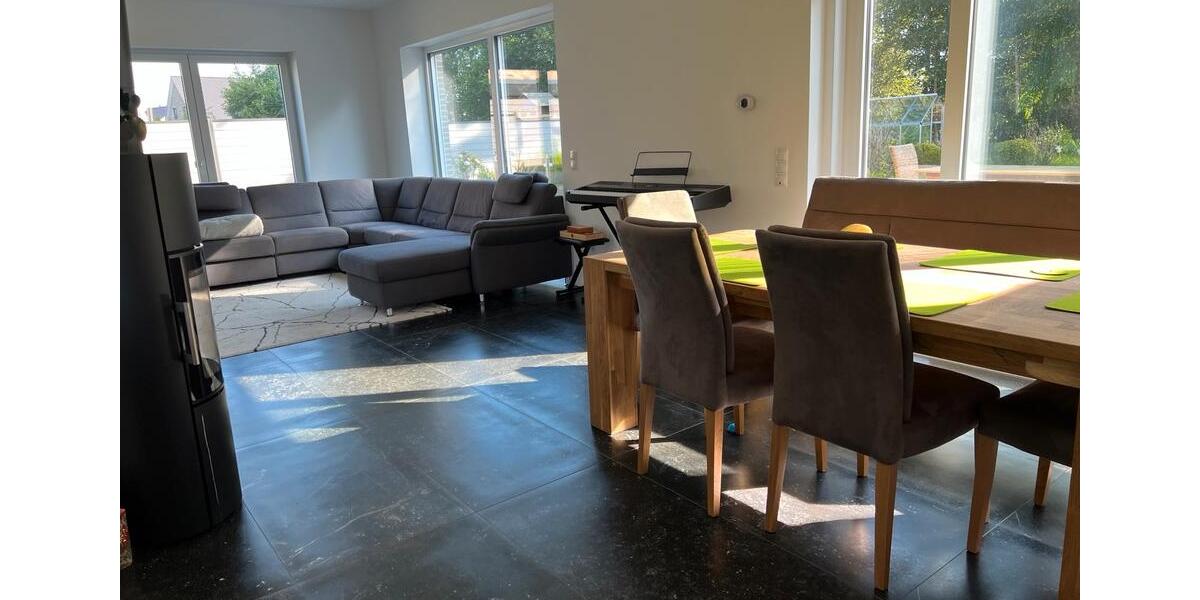 Einfamilienhaus Hohn - 5 Zimmer, 180 m&sup2;, 750.000&euro; | Angebot:26982189