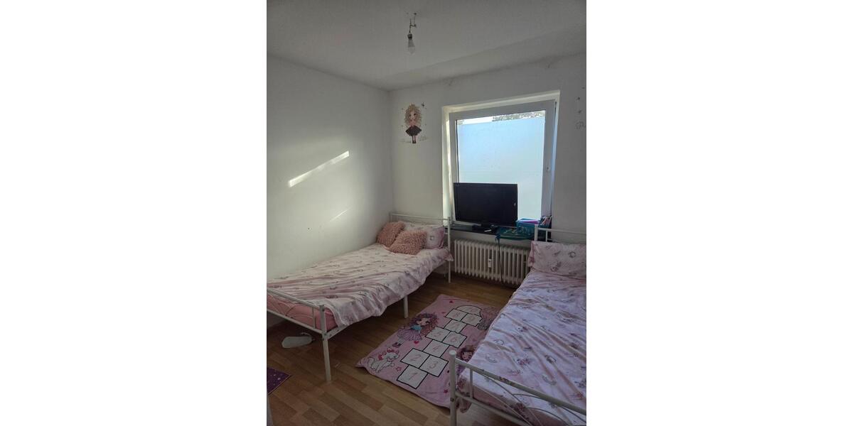 Etagenwohnung Rendsburg - 4 Zimmer, 85 m&sup2;, 185.000&euro; | Angebot:23527065