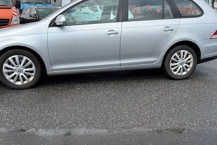 VW Golf 321.679 km 1.680 &euro; Rendsburg 24768