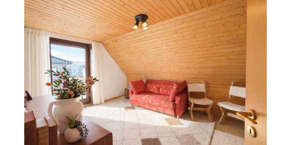 Einfamilienhaus Westerrönfeld - 5 Zimmer, 139 m&sup2;, 385.000&euro; | Angebot:25780002