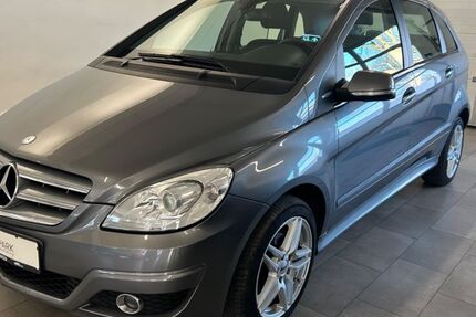 Mercedes-Benz B 180 202.839 km 2.980 &euro; Rendsburg 24768