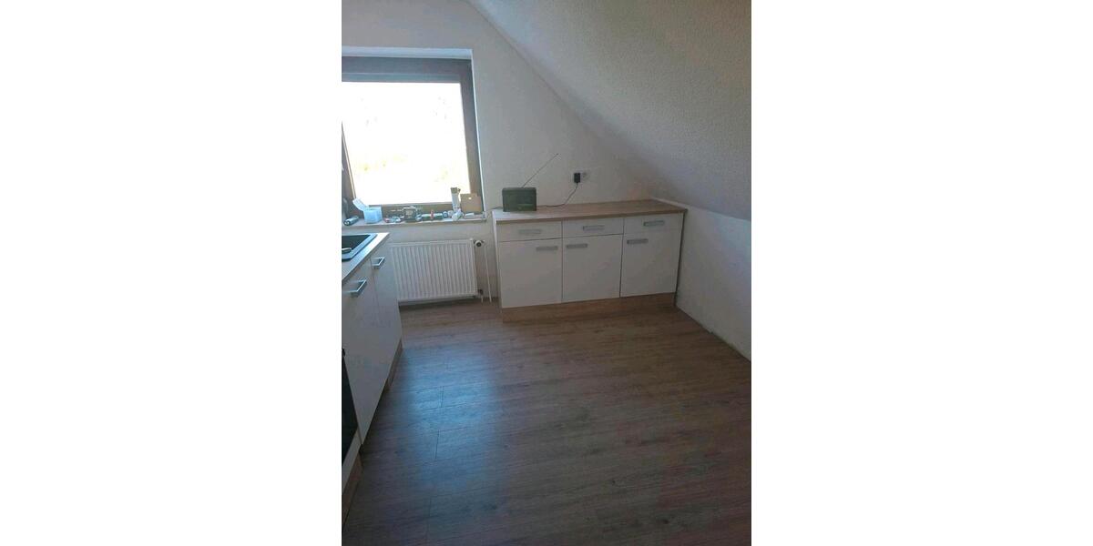 Dachgeschoßwohnung Dannewerk - 3 Zimmer, 85 m&sup2;, 1.200&euro; | Angebot:26239013