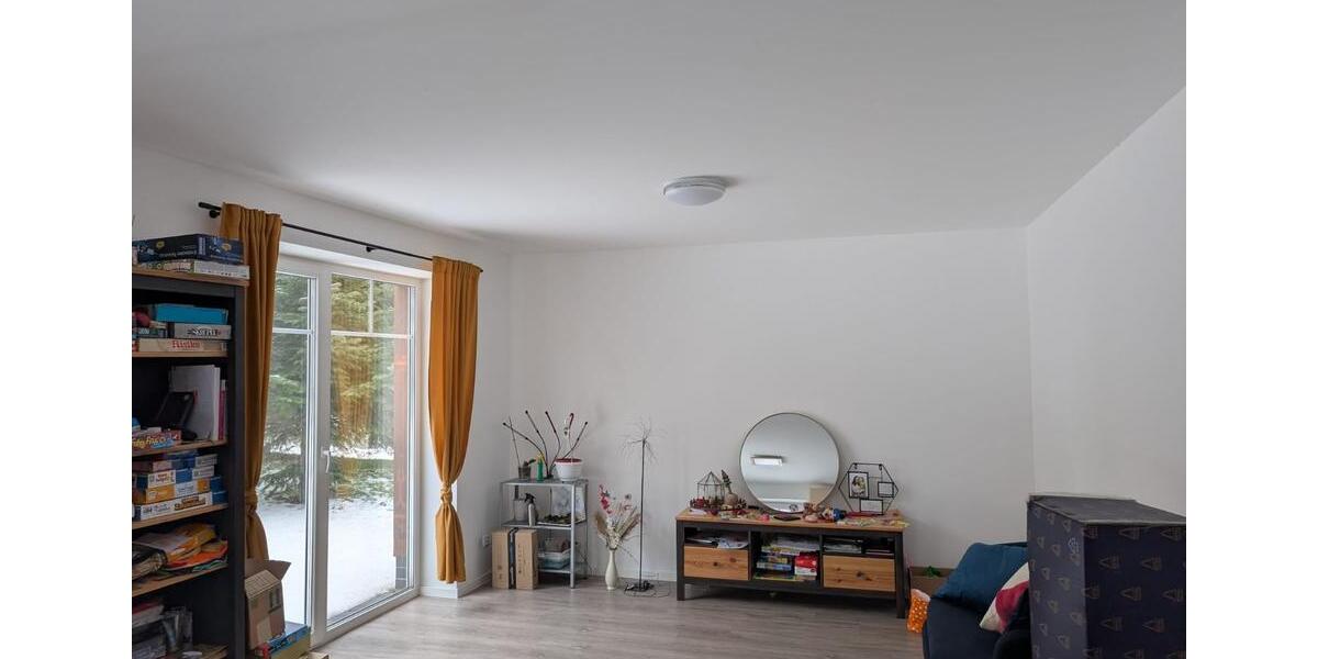 Erdgeschoßwohnung Stolk - 4 Zimmer, 100 m&sup2;, 1.150&euro; | Angebot:25850173