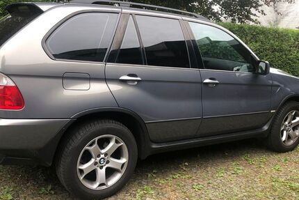BMW X5 260.420 km 9.650 &euro; Selk 24884