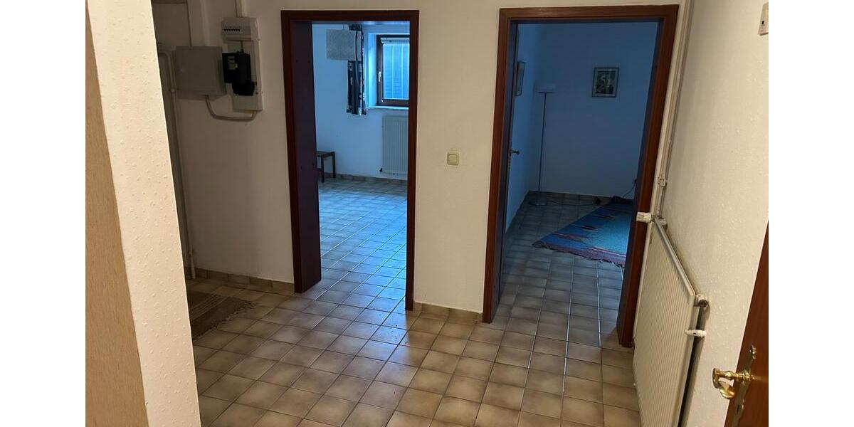 Etagenwohnung Osterrönfeld - 3 Zimmer, 70 m&sup2;, 800&euro; | Angebot:25748727