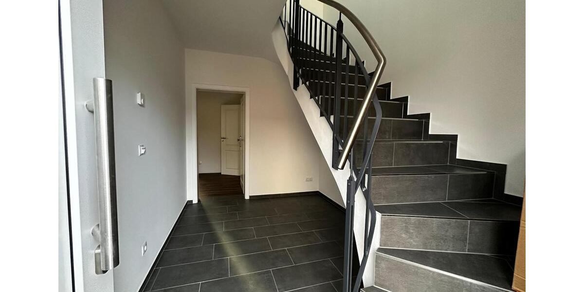 Erdgeschoßwohnung Osterrönfeld - 2 Zimmer, 52 m&sup2;, 755&euro; | Angebot:25921076