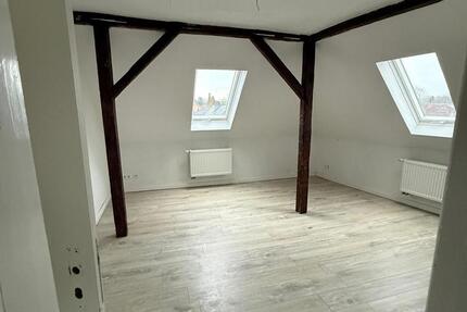 Wohnung Schleswig - 3 Zimmer, 100 m&sup2;, 750&euro; | Angebot:25974186