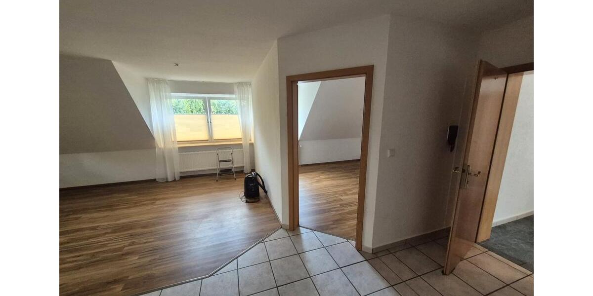 Etagenwohnung Rendsburg - 3 Zimmer, 95 m&sup2;, 800&euro; | Angebot:26475584