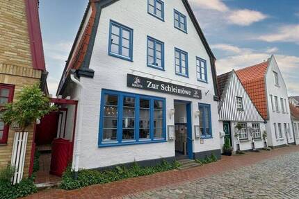 Haus Schleswig - 8 Zimmer, 162 m&sup2;, 475.000&euro; | Angebot:25705487